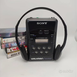 Sony Walkman WM-F2031 + Cuffie + Cassette