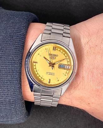 Seiko 5 automatic vintage Maggio 1985 golden