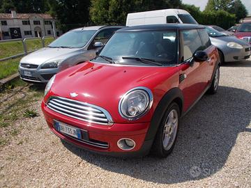 MINI MINI (R56)-2007  95cv