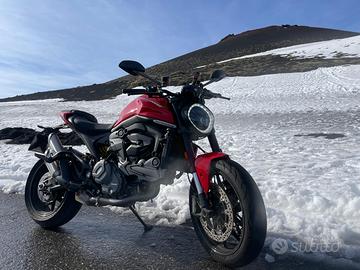 Ducati Monster 937