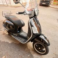 Piaggio vespa gts 300