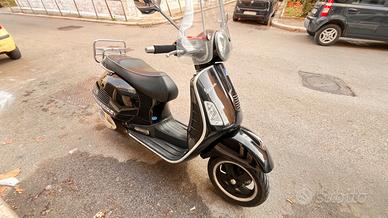 Piaggio vespa gts 300