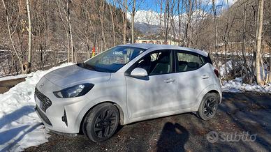 Hyundai i10 connectline  auto usata