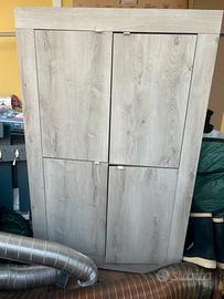 Credenza