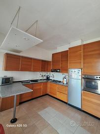 cucina in legno buono stato