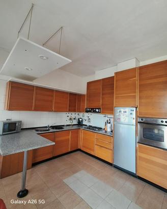 cucina in legno buono stato