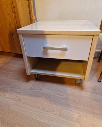 LETTO SINGOLO IN LEGNO