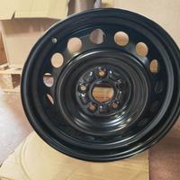 cerchi neri in ferro nuovi 16" per suzuki Vitara21