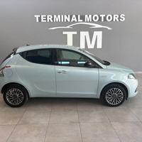 Lancia Ypsilon 1.0 FireFly 5 porte S&S Hybrid Gold