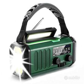 Radio di emergenza multifunzionale con Torcia