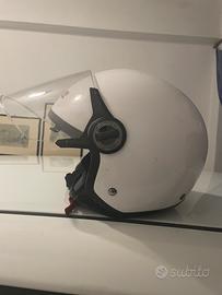 Casco jet