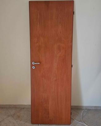 4x porte da interno con telaio + sportello
