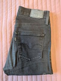 Levi's Slimming super skinny