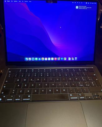 MacBook Air M2