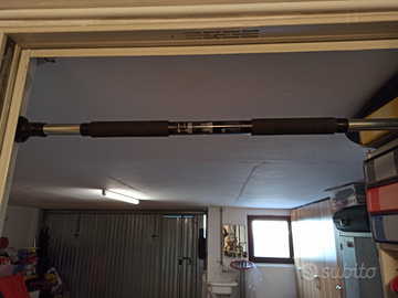 Barra per trazioni estensibile per porta