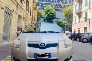Toyota Auris automatic 1.4. Disel anoo  2008.