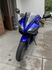 Yamaha YZF R125 - 2014
