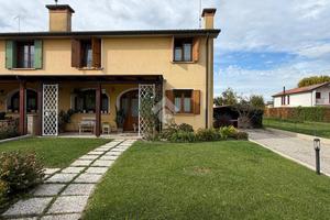 PORZIONE DI BIFAMILIARE A BREDA DI PIAVE