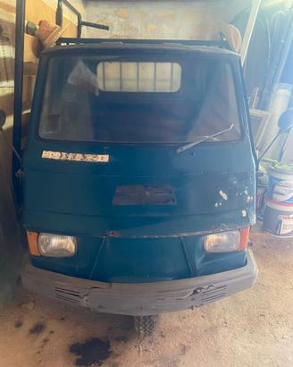 Piaggio Ape/ funzionante/ buona base per restauro