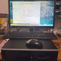 Due postazioni PC complete per ufficio o studenti