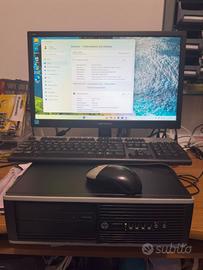 Due postazioni PC complete per ufficio o studenti