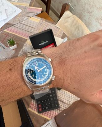 GLYCINE GL0310 AIRMAN SST 43 MM GMT