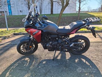 TRACER 700 - 2020 - 13900 KM