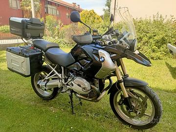 BMW GS 1200 TRIPLE BLACK
