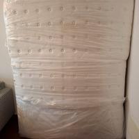 Materasso 190x160 in molle insacchettate e memory
