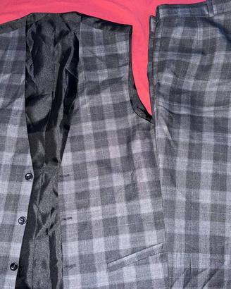 Set coordinato gilet e pantaloni eleganti a quadri