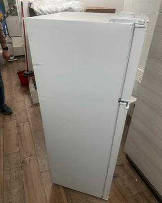 Frigorifero doppia porta 210lt marca Seleco