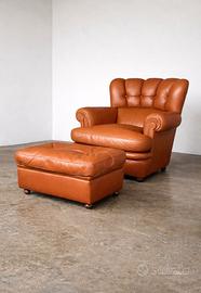 Poltrona Frau – Modello Chester con pouf
