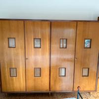 Armadio vintage in legno anni 50/60
