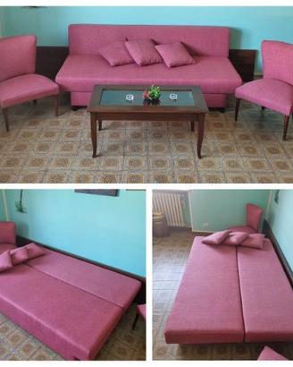 Divano Letto Restaurato a Nuovo + Poltrone e Tavol