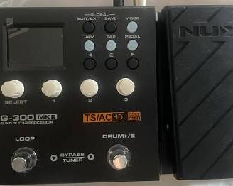 Pedaliera Chitarra NUX MG - 300 MKII
