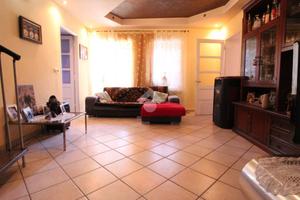 CASA SEMINDIPENDENTE A ALICE CASTELLO