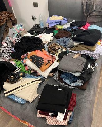 Vario abbigliamento donna