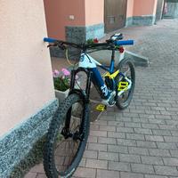 Ebike Husqvarna Hard Cross