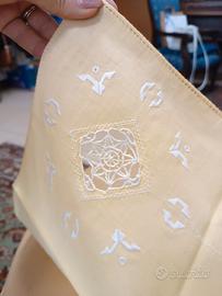 tovaglia da thè con tovaglioli 