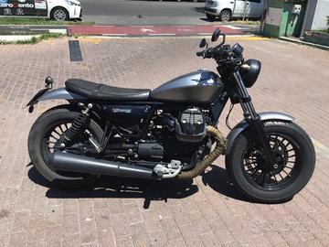 Moto Guzzi v9 Bobber