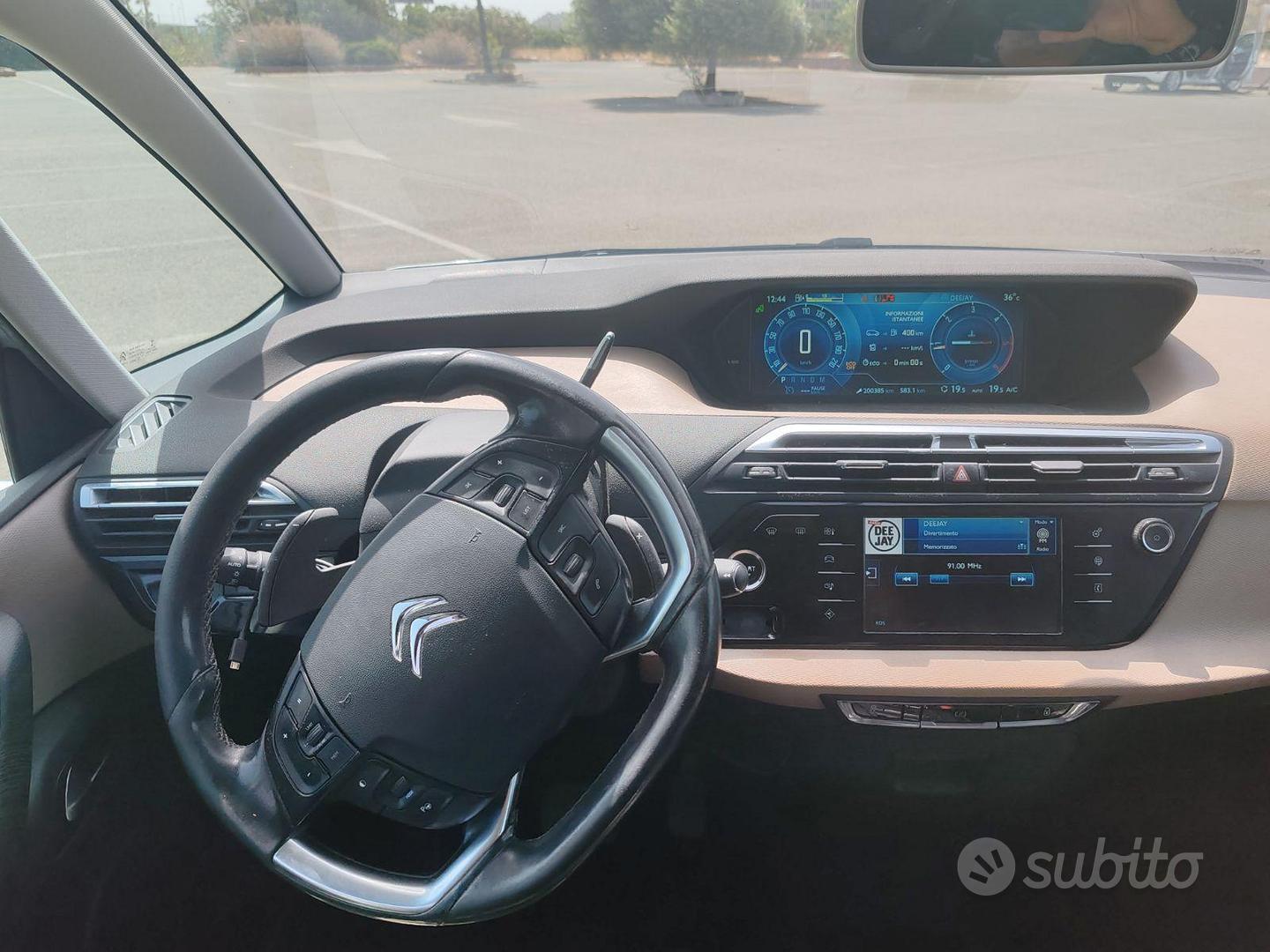 Citroen C4 Grand Picasso 2015 photo 4