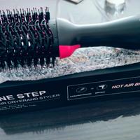 spazzola lisciante asciugacapelli One Step