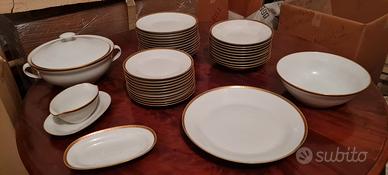 Richard Ginori, bordo oro servizio piatti.