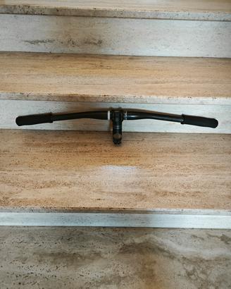 Manubrio carbonio MTB TFHP+attacco manubrio