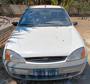 FORD Fiesta 4ª serie - 2000