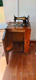 Macchina da cucire vintage
