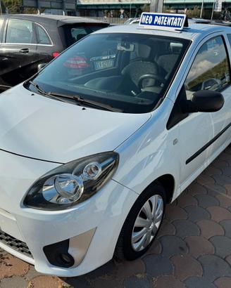 RENAULT - Twingo - 1.2 8V Sport & Sound - NEOPATEN