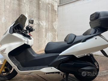 Honda Silver Wing 600 - 2006