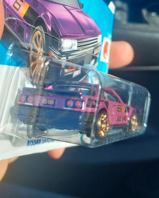 Nissan Skyline RS kdr30 hotwheels 