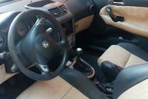 ALFA ROMEO 147 2ª serie - 2004